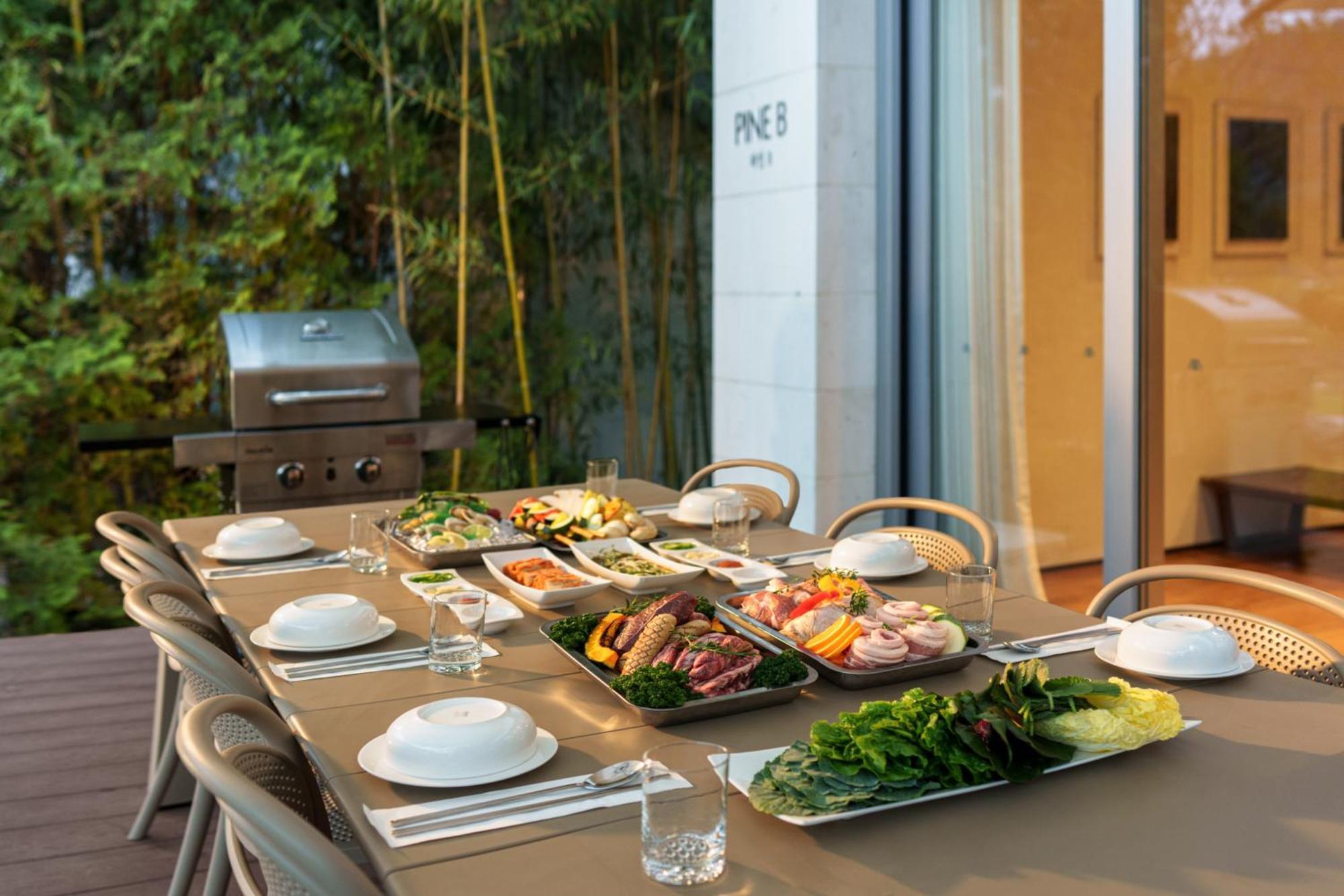 The Suites Hotel Namwon Esterno foto