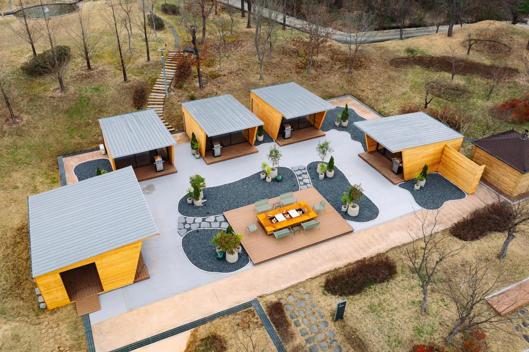 The Suites Hotel Namwon Esterno foto