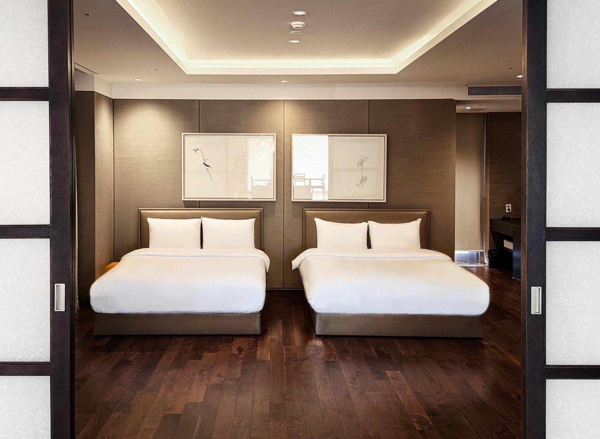 The Suites Hotel Namwon Esterno foto