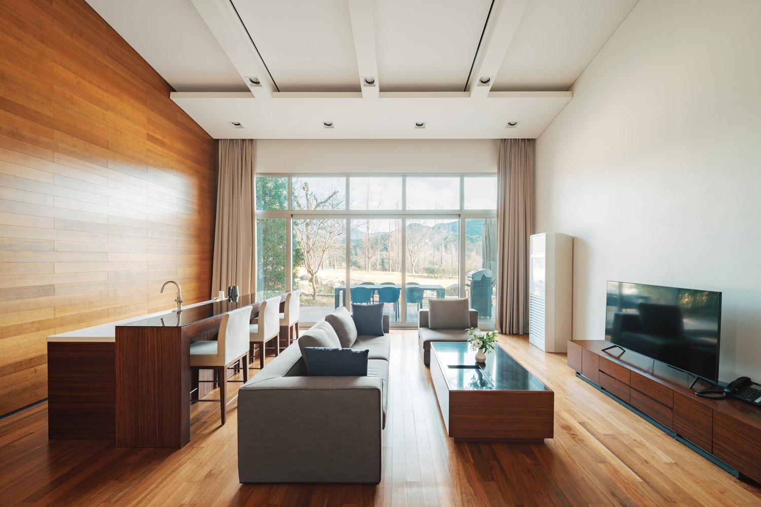 The Suites Hotel Namwon Esterno foto
