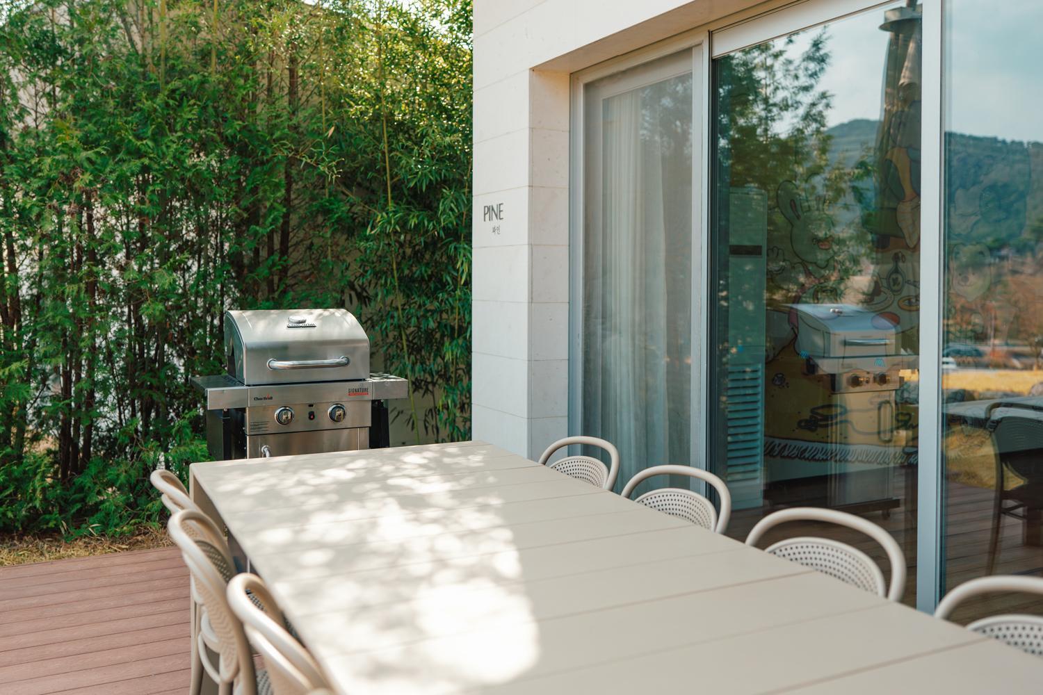 The Suites Hotel Namwon Esterno foto